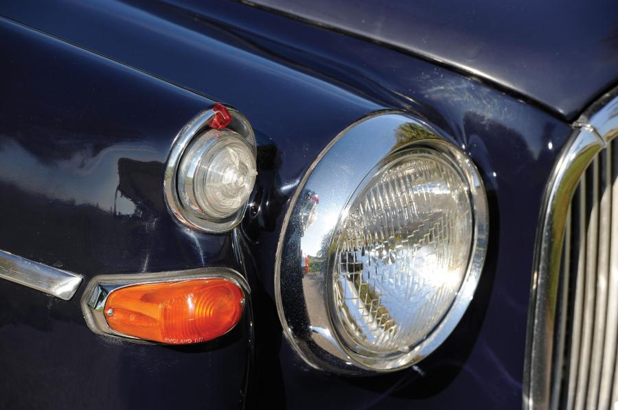  Rover P5 Coupe Mark III 1965 года  (фото 5 из 8)